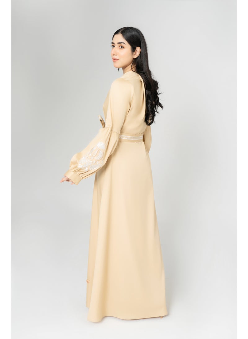 Obaha Dress with belt and embroidered sleeves - Image 2